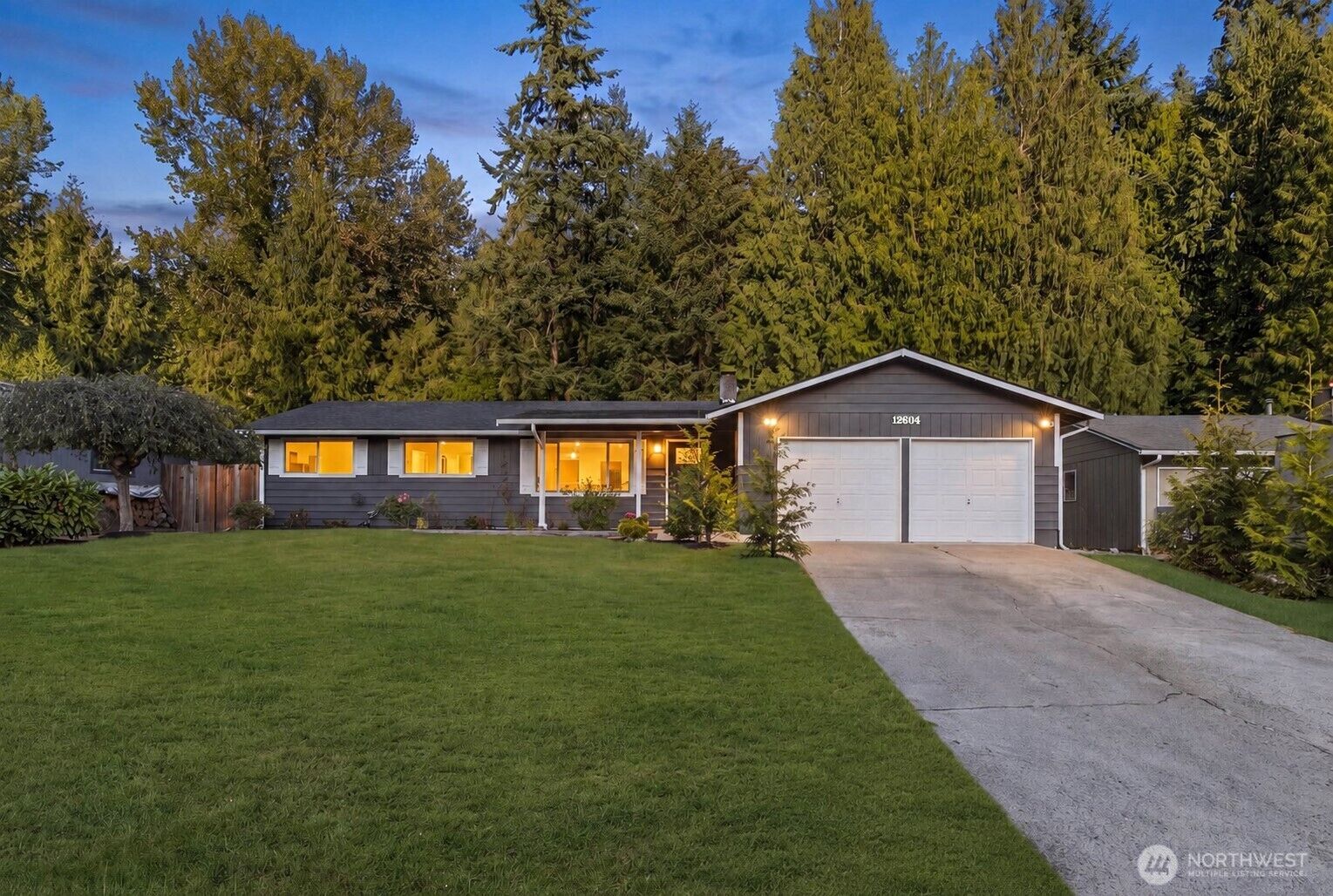 Property Photo: 12604 177th Place SE WA 98059
