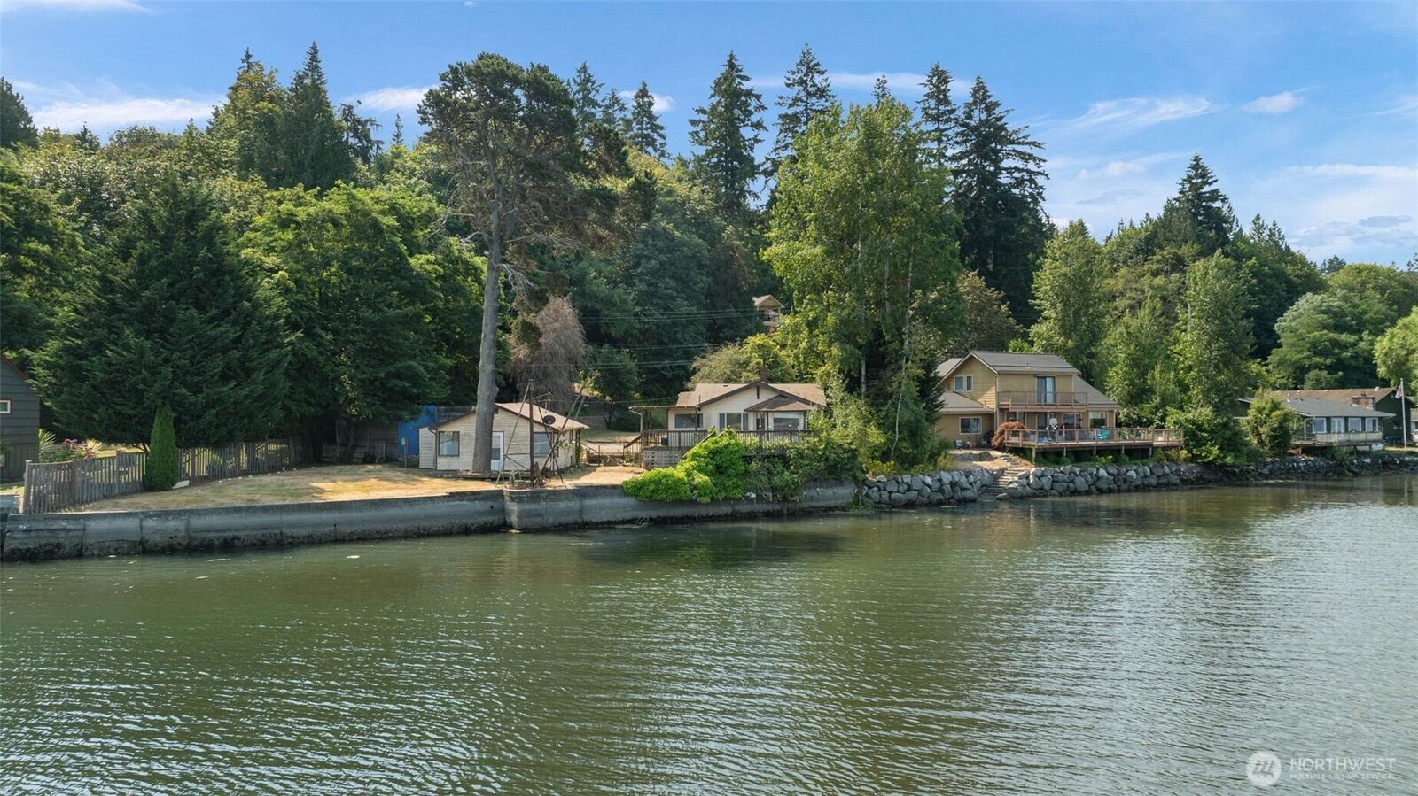 Property Photo: 1747 SW Bay Street WA 98366