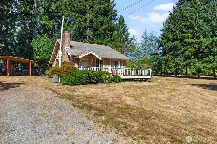 Property Photo:  10655  132nd Avenue NE  WA 98033 