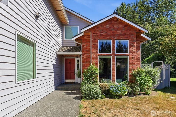 Property Photo:  3802  127th Street SE  WA 98208 