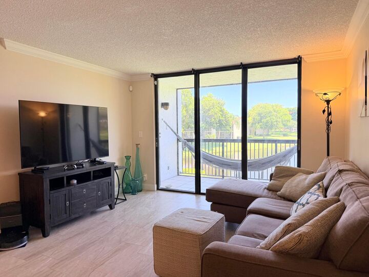 Property Photo:  1266 S Military Trail 525  FL 33442 