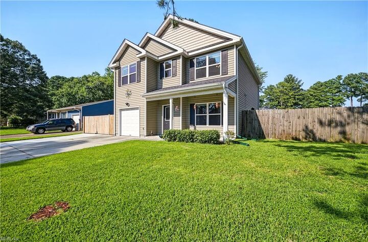 Property Photo:  3317 Dunedin Dr  VA 23321 