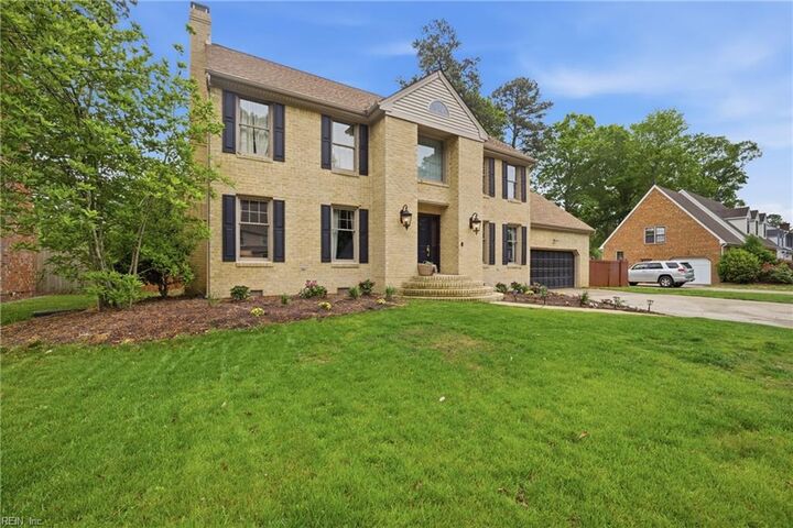 Property Photo:  913 Montebello Cir  VA 23322 
