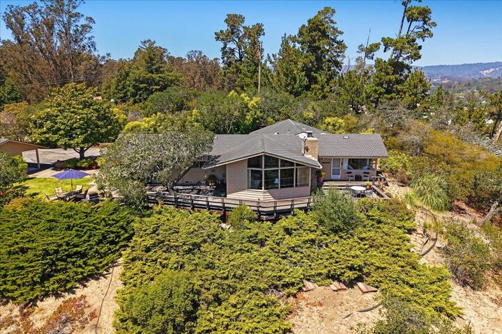 Property Photo:  260 Oak Hill  CA 95076 