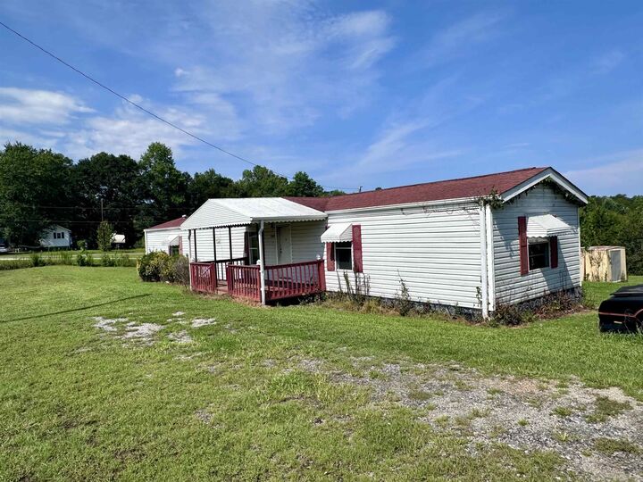 Property Photo: 4569 N Highway 14 SC 29651