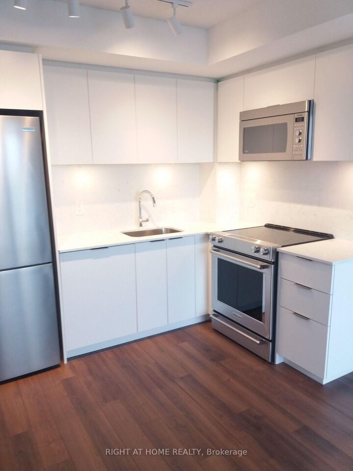 Property Photo: 30 Samuel Wood Way 1803 ON M9B 0C9