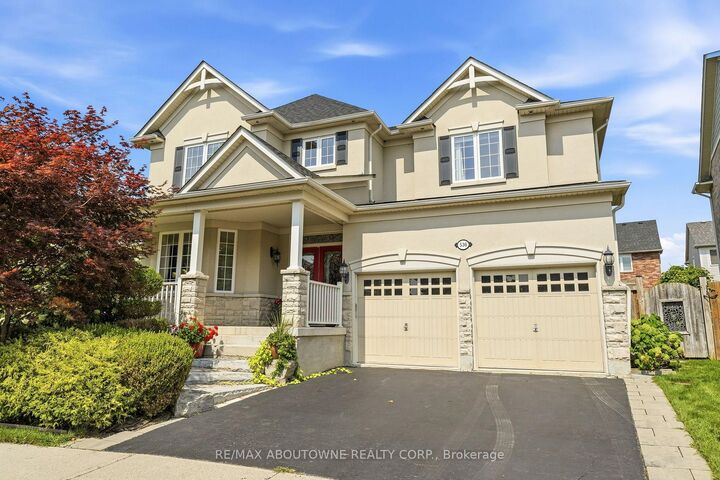 Property Photo: 536 Cusick Circle ON L9T 0N1
