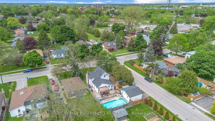 35 James Avenue — photo 1