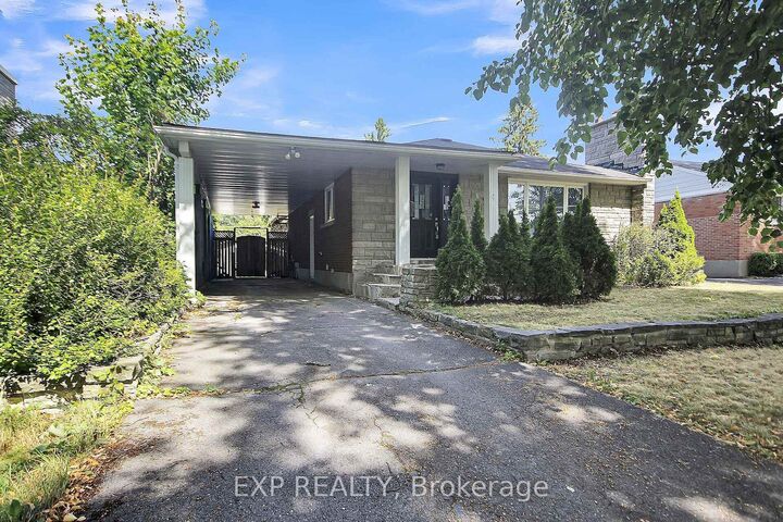 Photo de la propriété:  2247 Miramichi Street  ON K2C 0Z1 
