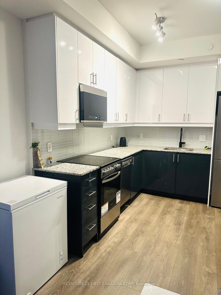 Property Photo:  2343 Khalsa Gate E 624  ON L6M 5R6 