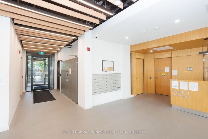 Property Photo: 1800 Simcoe Street N 220 ON L1G 4X9