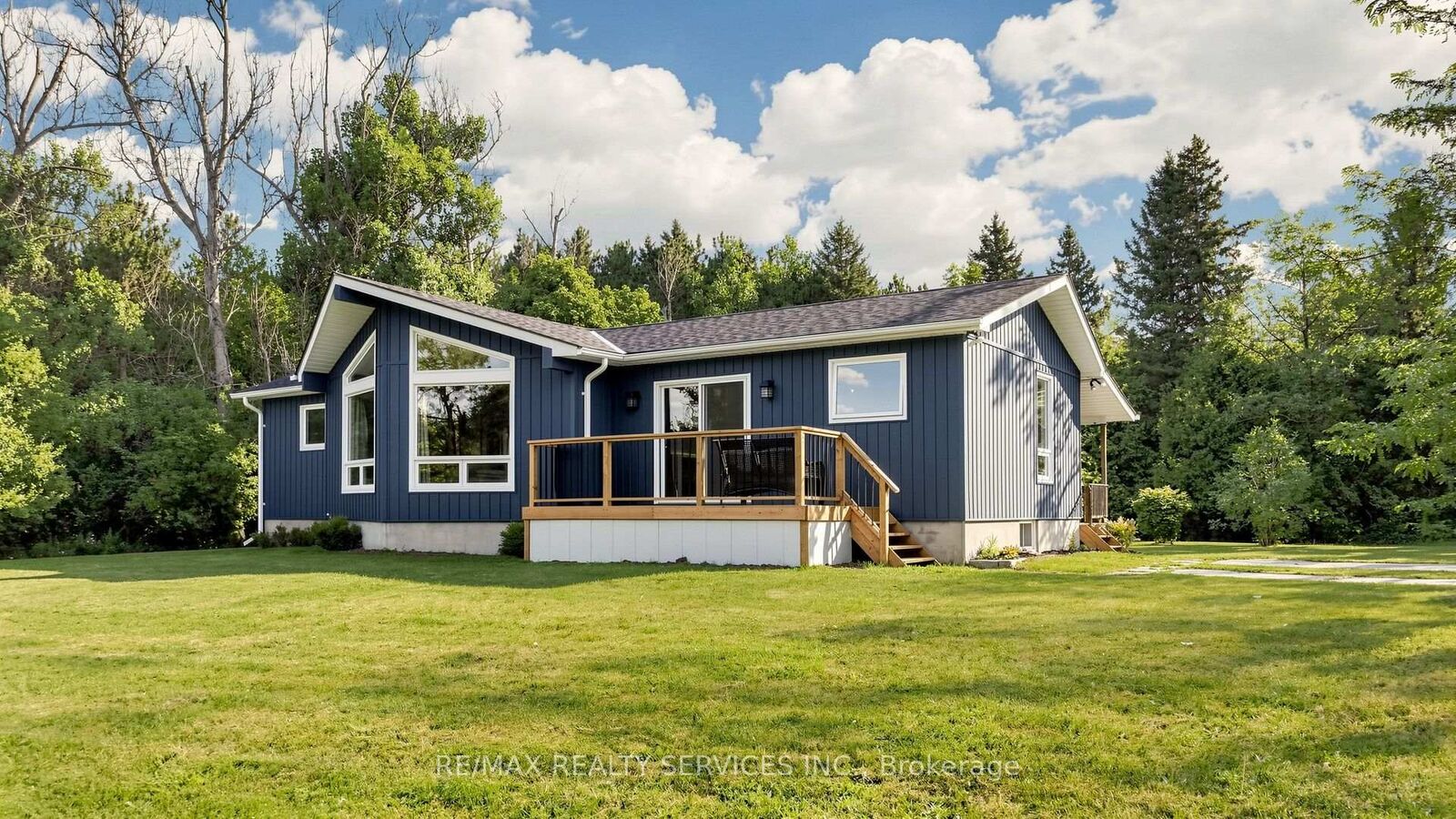 Property Photo: 9225 County 1 Road ON L0N 1P0