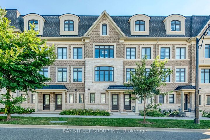 Photo de la propriété: 2119 Lillykin Street 11 ON L6H 7H2