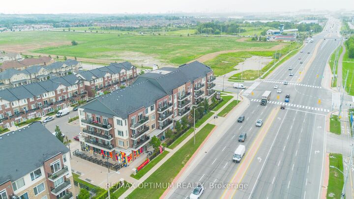 Property Photo:  50 Sky Harbour Drive 315  ON L6Y 6B8 