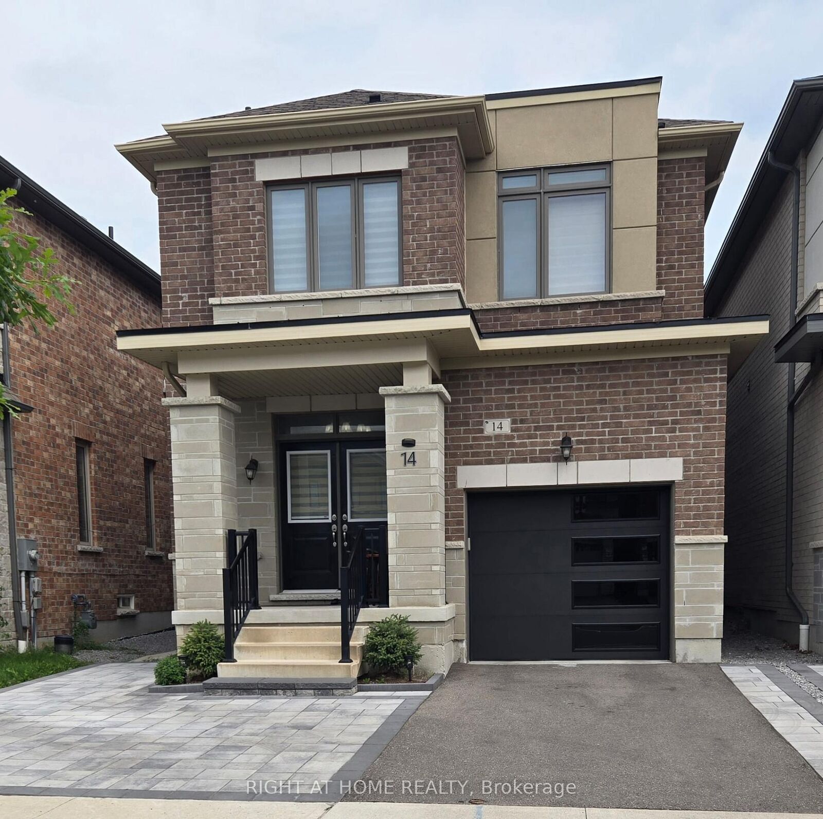 Property Photo: 14 Ogston Crescent ON L1P 0G9