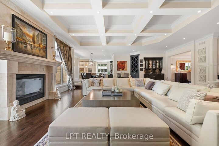 431 Lockmaster Crescent — photo 1