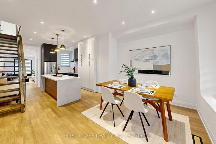 Property Photo:  174 Manning Avenue  ON M6J 2K5 