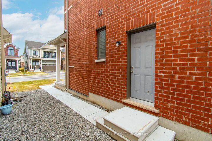 Property Photo: 22 Prudhoe Terrace ON L9S 2Z8