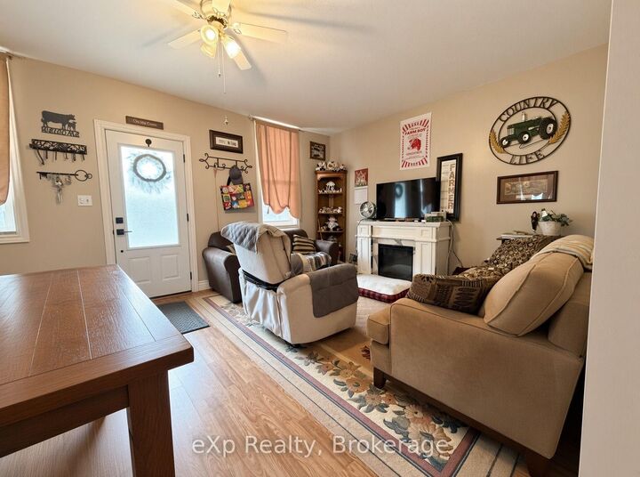 Property Photo: 118 Elora Street ON N0G 2J0