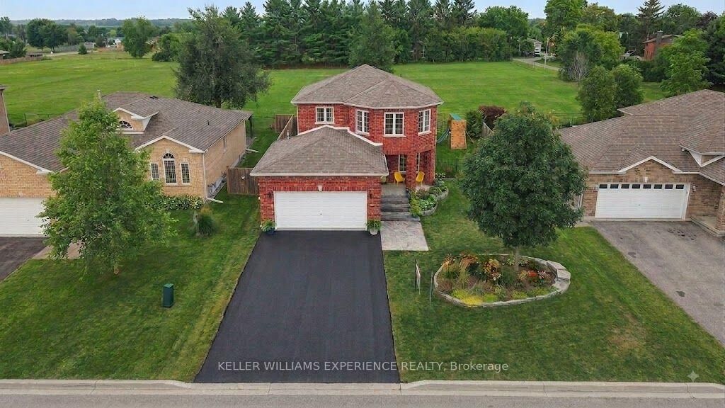 Property Photo: 30 Nash Avenue ON L0L 1P0
