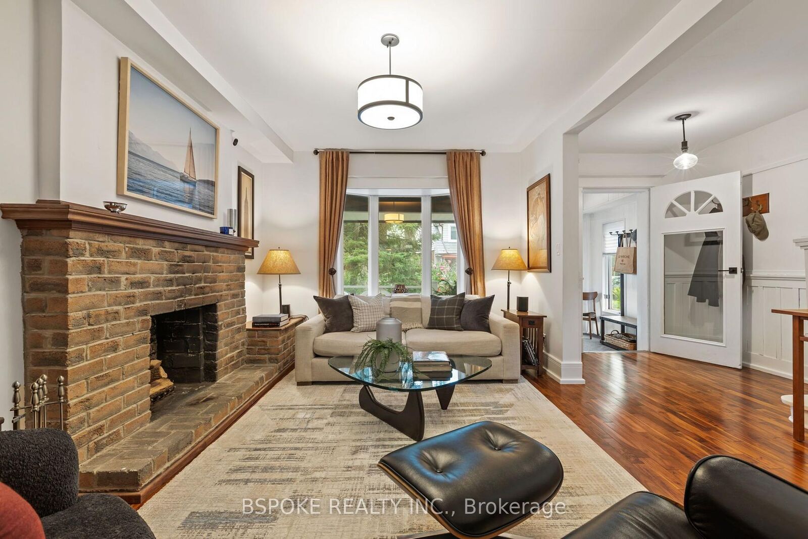 Property Photo: 126 Oakcrest Avenue ON M4C 1B9