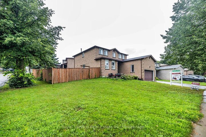 Property Photo: 61 Adams Drive ON L1S 5V2