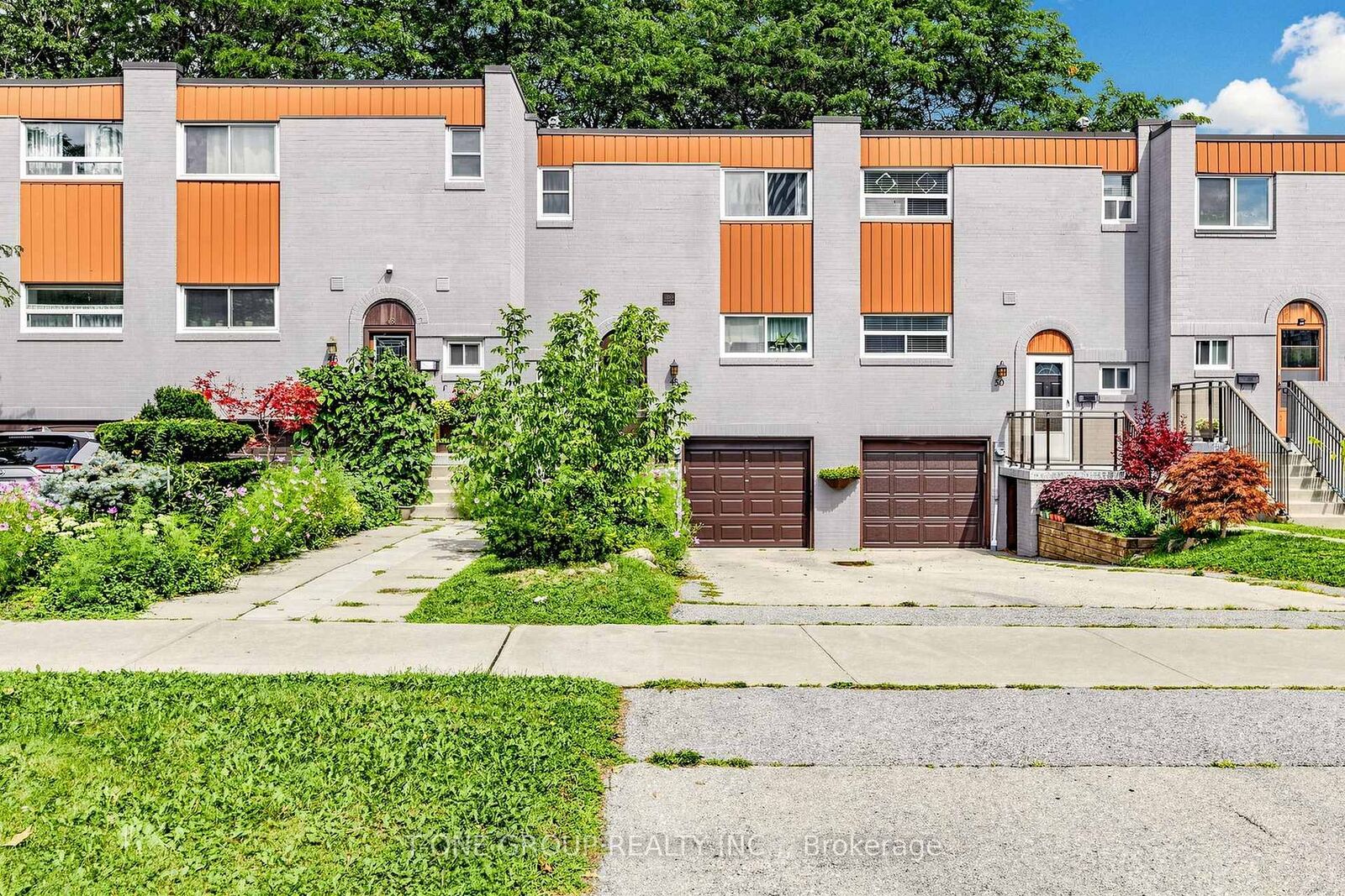 Property Photo: 48 Bonis Avenue ON M1T 2V1
