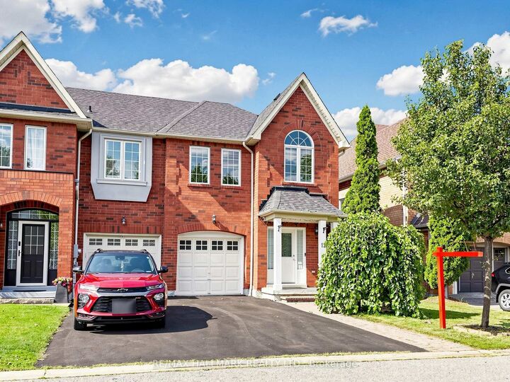 Property Photo: 12 Stokely Crescent ON L1N 9S8