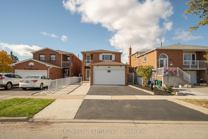 Property Photo:  182 Tall Grass Trail  ON L4L 3P8 