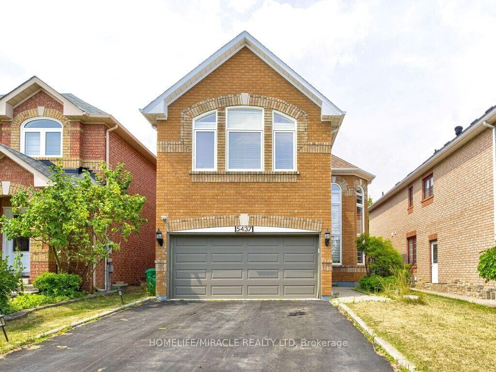 Property Photo: 5437 Royal Aberdeen Drive ON L4Z 3W2
