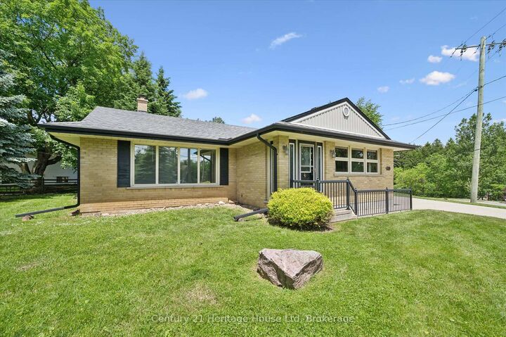 Property Photo:  470 Cameron Street  ON N1M 2G4 