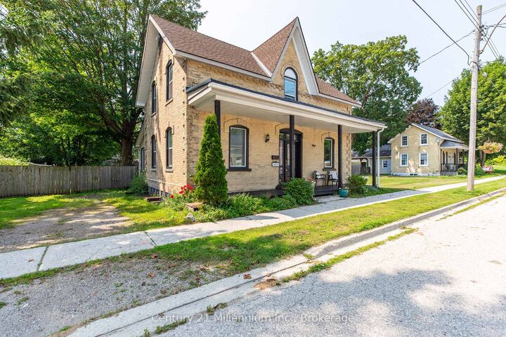 Property Photo:  549 Louisa Street  ON N0G 1C0 