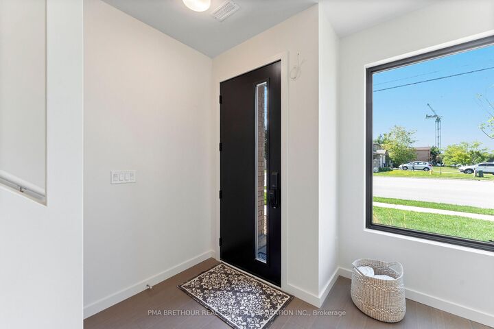 Property Photo: 23 Rainwater Lane ON L4N 9J6