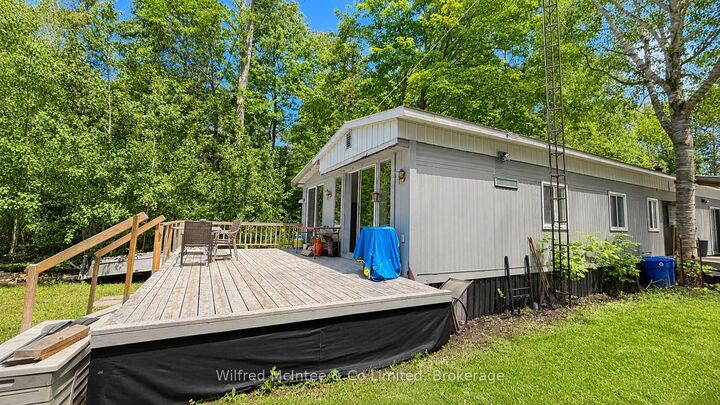 Property Photo:  775 Bruce Road 13 Road  ON N0H 2L0 