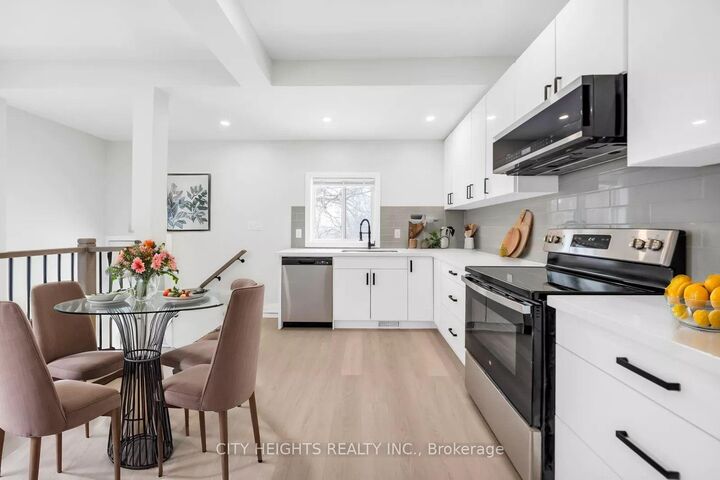Photo de la propriété:  124 Church Street 2  ON N2G 2S4 