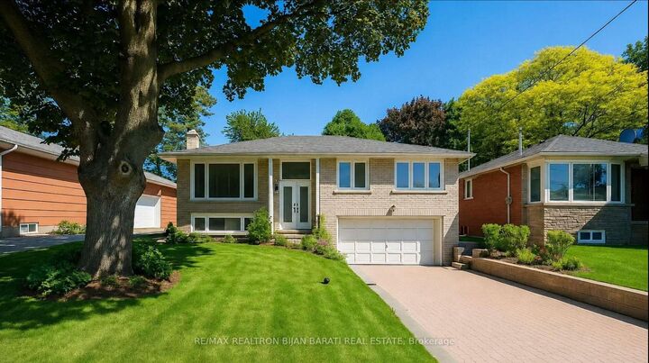 33 Sumner Heights Drive — photo 1