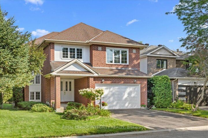 Property Photo: 1 Strathbury Street ON K2G 5M9