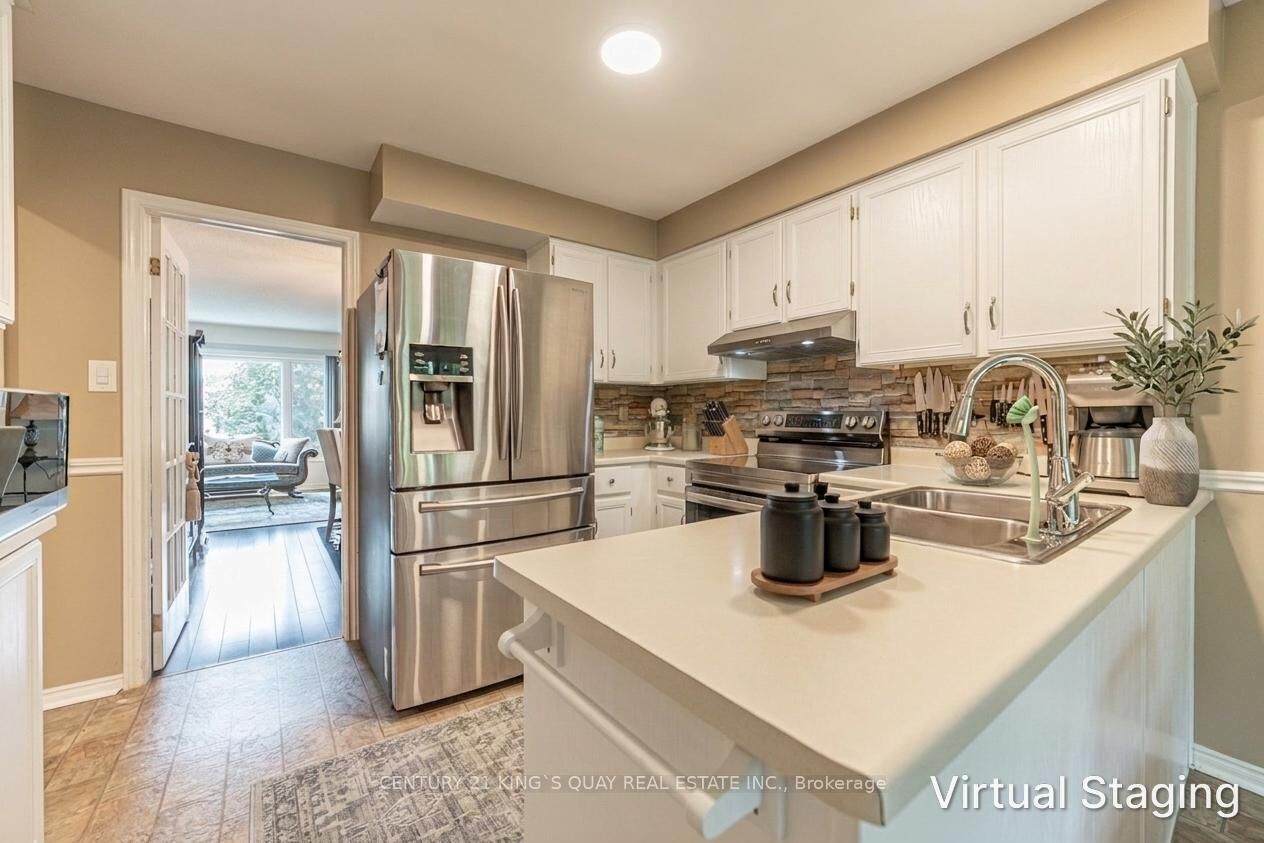 Property Photo: 40 Stonehill Boulevard ON L9N 1E3