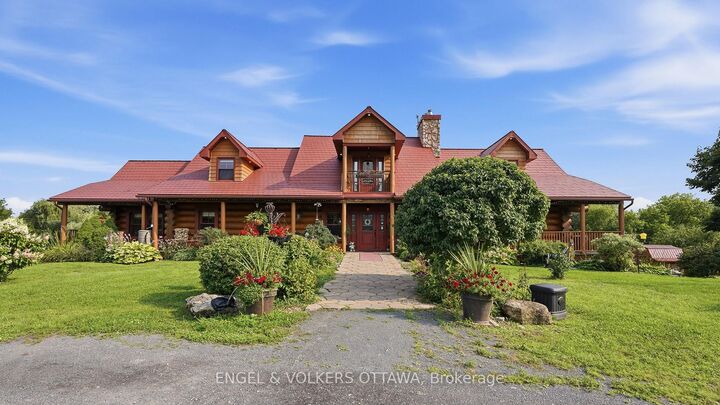 Property Photo: 681 Montée Lebrun Side Road ON K0A 1M0