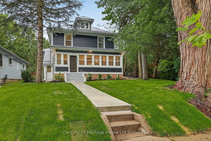 Property Photo:  256 Union Street  ON N3Y 2B5 