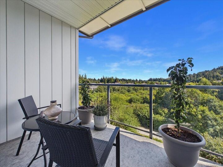 Property Photo: 940 Reunion Ave #505 BC V9B 0W6