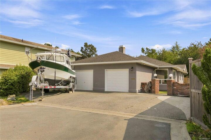 1101 Berkeley Pl — photo 1