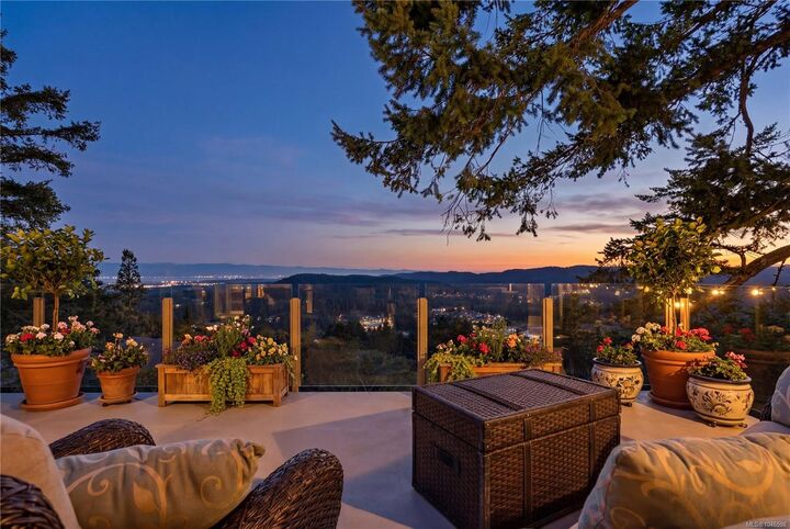 Property Photo: 3475 Blue Sky Pl BC V9C 3N5