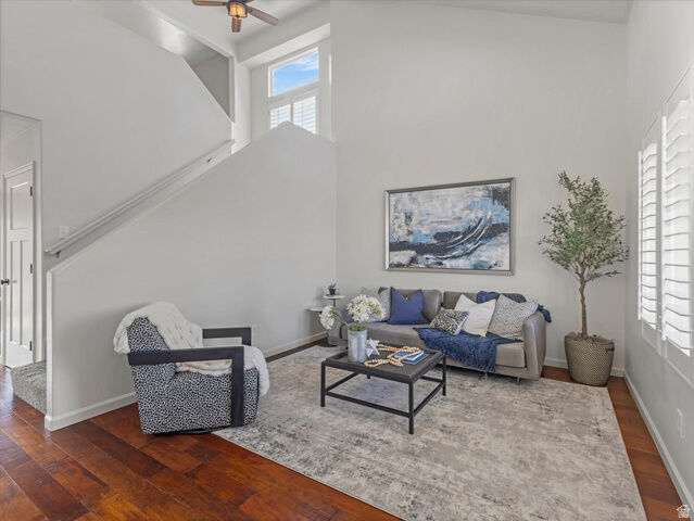 Property Photo: 1731 E Longbranch Dr UT 84020
