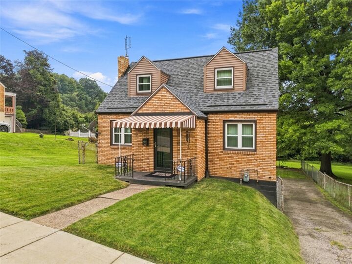 Property Photo: 426 Miller Ave PA 15110