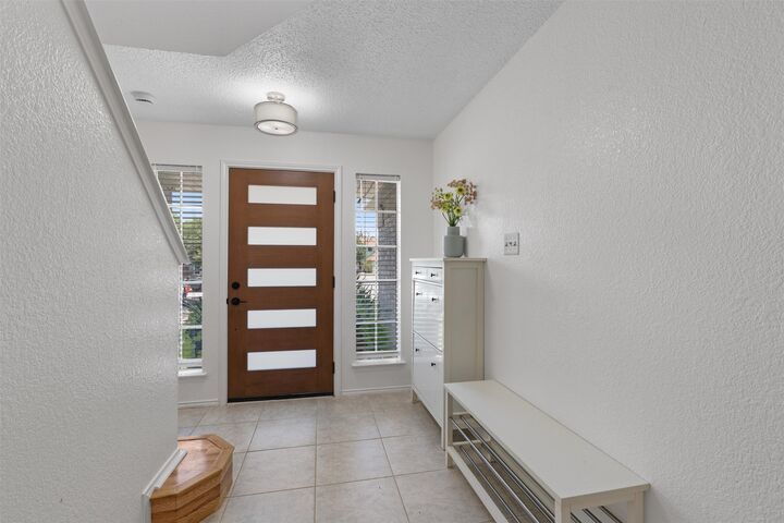 Property Photo: 14034 Maricella Lane TX 78660