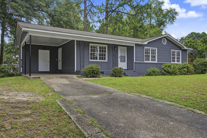 Property Photo: 1411 Tenth Ave GA 31707