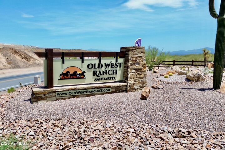Property Photo:  00 S Mission Rd &Amp Helmet Peak Road 1-14  AZ 85629 