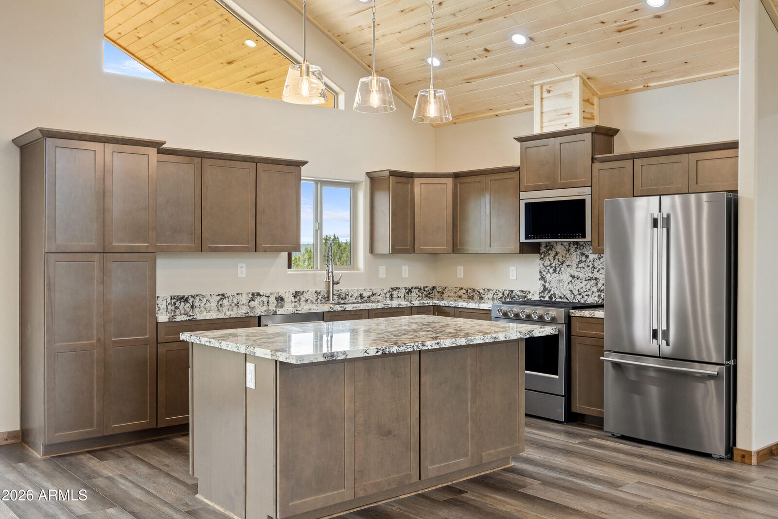 Property Photo:  2747 Apollo Circle  AZ 85933 