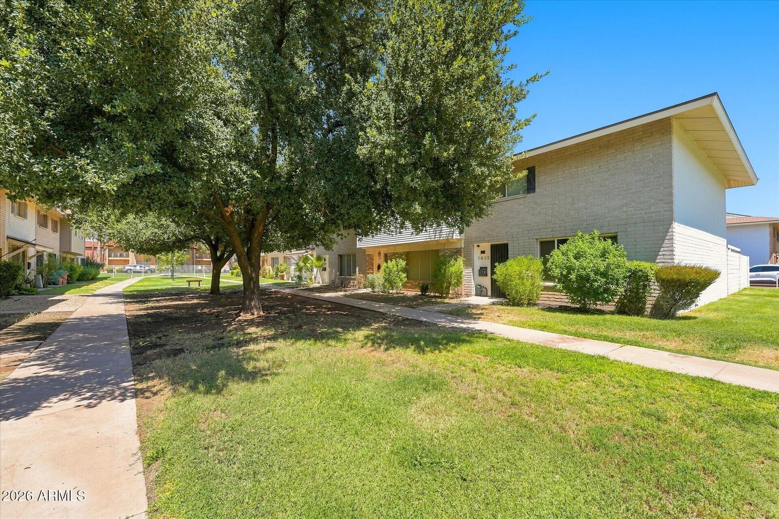 Property Photo: 1625 W Hazelwood Street AZ 85015